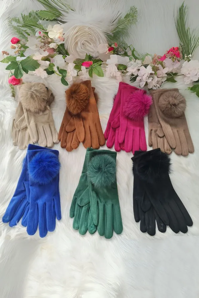 Plan Fur Pompom Gloves