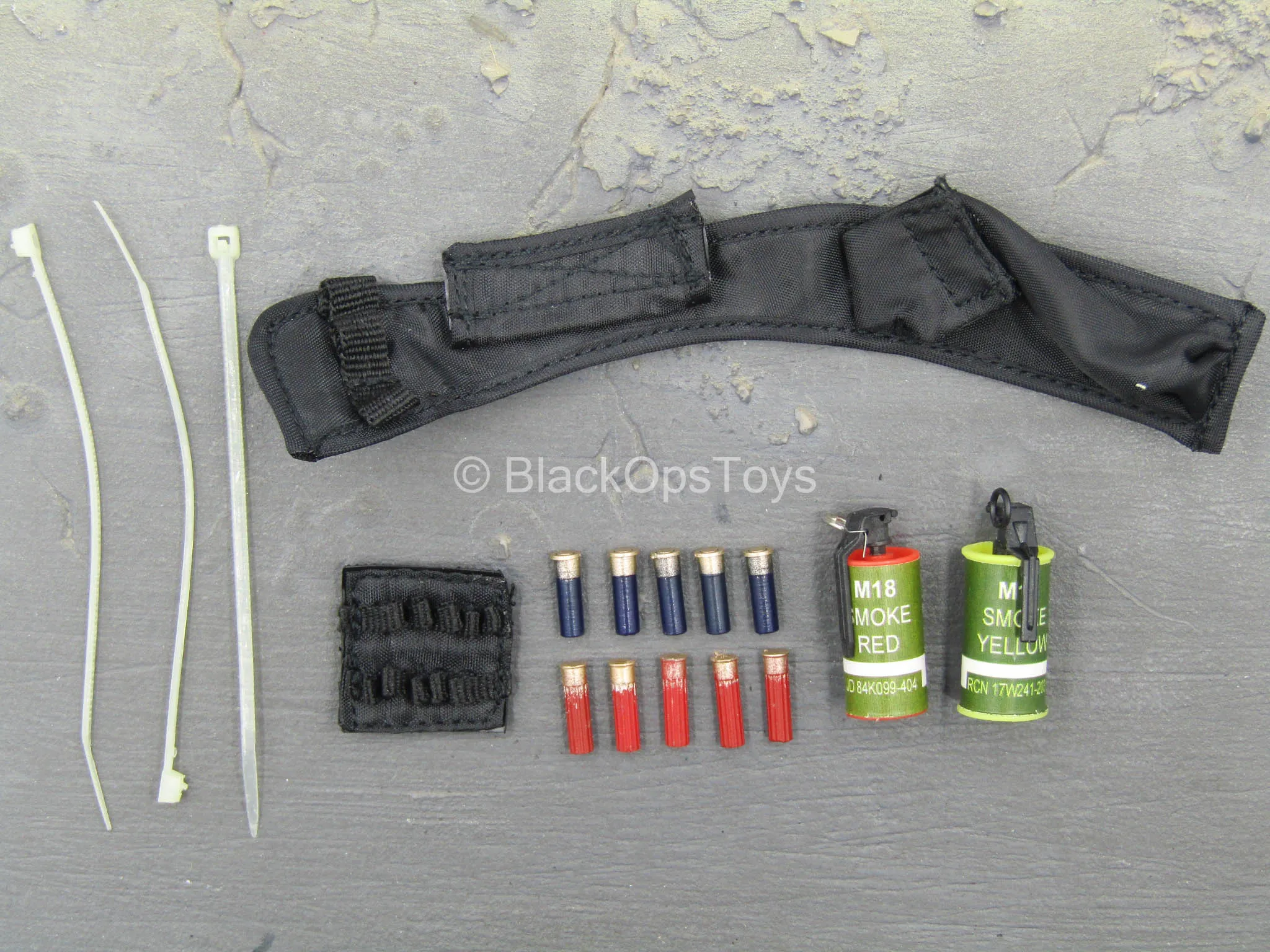 SDU 2.0 - Breacher - Black Hook & Loop Vest w/Ammo Set